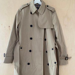 Aquascutum trench coat